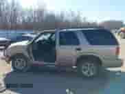 2004 Chevrolet Blazer Fleet z VIN 1GNCS13X84K109720, wystawiony jako IAAI lot #41768271 z przebiegiem 101 908 mil mil oraz . Historia ofert i sprzedaży dostępna na DreamBid. Obrazek 14.