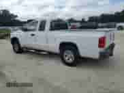 2008 Dodge Dakota ST z VIN 1D7HE22K98S558398, wystawiony jako Copart lot #86100785 z przebiegiem 199 816 mil mil oraz Szkoda całkowita • Salvage title. Historia ofert i sprzedaży dostępna na DreamBid. Obrazek 2.