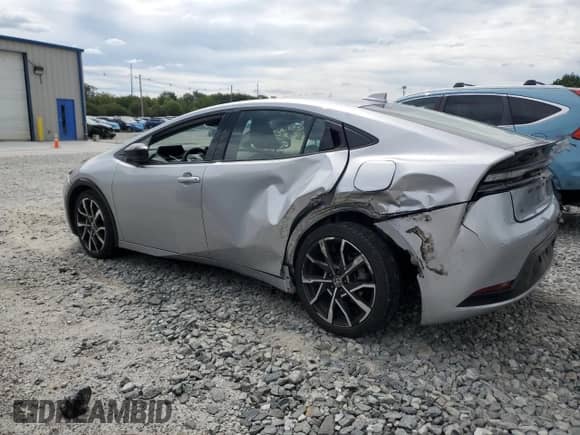 2024 Toyota Prius SE с VIN JTDACACUXR3012846, выставлен на аукционе Copart как лот 69588405 с пробегом 23 184 миль миль и Списание • Salvage title. История ставок и продаж доступна на DreamBid. Изображение 2.