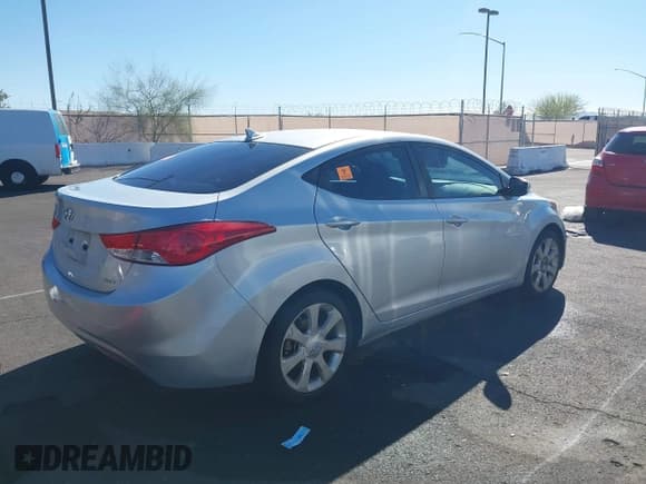 ✅ 2011 Hyundai Elantra GLS • VIN: 5NPDH4AEXBH041026 • Лот: 43555964. Опубликован ранее на IAAI с пробегом Не указан. Бесплатный доступ к архиву аукционных продаж из США и подробный отчёт об истории автомобиля на DreamBid. Изображение 4.