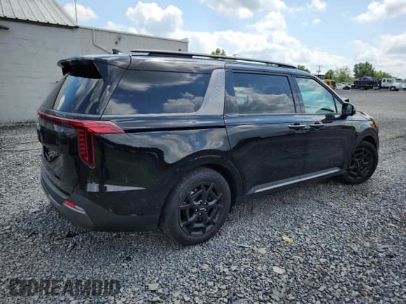 ✅ 2025 Kia Carnival SX Prestige • VIN: KNDNE5K34S6458099 • Lot: 64074675. Listed on Copart with 6,234 mi. Free auction sales archive from the USA and detailed vehicle history report at DreamBid. Image 3.