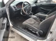 ✅ 2004 Honda Civic LX • VIN: 1HGEM22524L001803 • Лот: 80622944. Опубликован ранее на Copart с пробегом 297 699 миль. Бесплатный доступ к архиву аукционных продаж из США и подробный отчёт об истории автомобиля на DreamBid. Изображение 8.