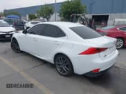 ✅ 2017 Lexus IS 200t F Sport • VIN: JTHBA1D29H5058662 • Lot: 43483133. Wystawiony na IAAI z przebiegiem 173 940 mil. Bezpłatny archiwum sprzedaży aukcyjnych z USA i szczegółowy raport historii pojazdu na DreamBid. Zdjęcie 3.