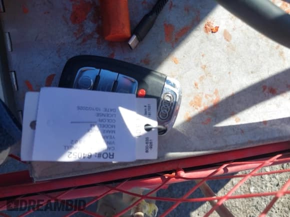 ✅ 2012 Audi A4 Premium • VIN: WAUBFAFL0CN020302 • Lot: 43459352. Listed on IAAI with 118,623 mi. Free auction sales archive from the USA and detailed vehicle history report at DreamBid. Image 11.