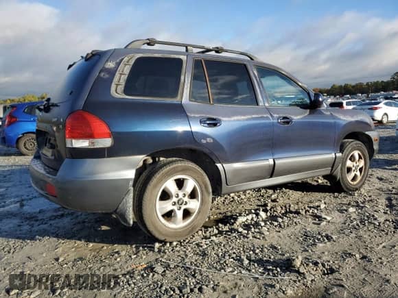 2005 Hyundai Santa Fe GLS с VIN KM8SC13D45U930872, выставлен на аукционе Copart как лот 90216875 с пробегом 185 930 миль миль и Списание • Salvage title. История ставок и продаж доступна на DreamBid. Изображение 3.