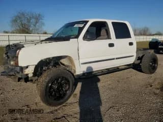 ✅ 2006 Chevrolet Silverado 2500HD LT2 • VIN: 1GCHC23U36F262704 • Лот: 48683245. Опубликован ранее на Copart с пробегом Не указан. Бесплатный доступ к архиву аукционных продаж из США и подробный отчёт об истории автомобиля на DreamBid. Изображение 1.