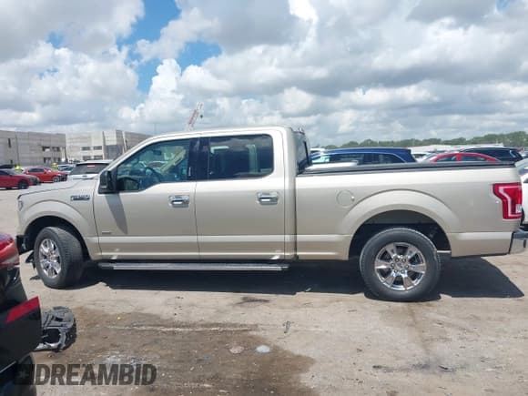 ✅ 2017 Ford F-150 XL • VIN: 1FTEW1CP0HFB09408 • Лот: 42593614. Опубликован ранее на IAAI с пробегом 85 321 миль. Бесплатный доступ к архиву аукционных продаж из США и подробный отчёт об истории автомобиля на DreamBid. Изображение 15.