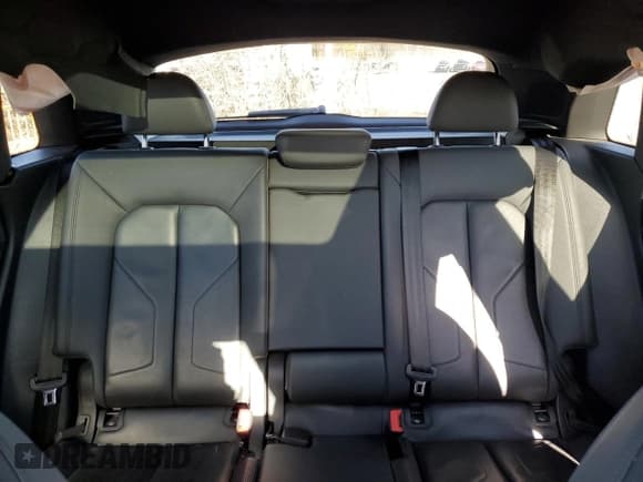 ✅ 2020 Audi Q3 Premium • VIN: WA1AECF34L1024819 • Lot: 53194995. Listed on Copart with 109,523 mi. Free auction sales archive from the USA and detailed vehicle history report at DreamBid. Image 10.