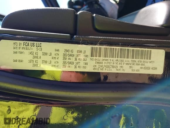 ✅ 2019 Jeep Grand Cherokee Altitude • VIN: 1C4RJFAG6KC786424 • Lot: 43420353. Wystawiony na IAAI z przebiegiem 76 367 mil. Bezpłatny archiwum sprzedaży aukcyjnych z USA i szczegółowy raport historii pojazdu na DreamBid. Zdjęcie 9.