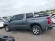 2022 Chevrolet Silverado 1500 LT z VIN 3GCPWCED3NG157499, wystawiony jako IAAI lot #41936639 z przebiegiem 57 012 mil mil oraz . Historia ofert i sprzedaży dostępna na DreamBid. Obrazek 14.