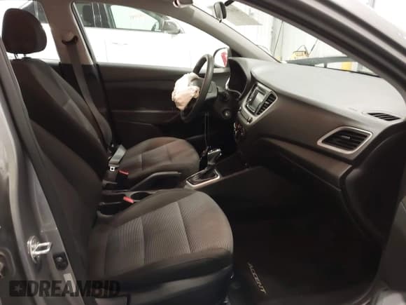 ✅ 2022 Hyundai Accent SE • VIN: 3KPC24A61NE186874 • Лот: 41470977. Опубликован ранее на IAAI с пробегом 31 349 миль. Бесплатный доступ к архиву аукционных продаж из США и подробный отчёт об истории автомобиля на DreamBid. Изображение 5.