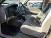 2002 Dodge Dakota SLT с VIN 1B7GG42N62S675417, выставлен на аукционе Copart как лот 77532914 с пробегом 133 142 миль миль и Чистый • Clean title. История ставок и продаж доступна на DreamBid. Изображение 7.