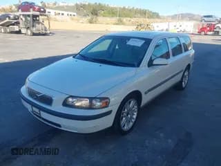 ✅ 2004 Volvo V70 • VIN: YV1SW59V342349595 • Lot: 43809377. Listed on IAAI with 146,401 mi. Free auction sales archive from the USA and detailed vehicle history report at DreamBid. Image 2.