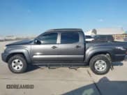 ✅ 2011 Toyota Tacoma PreRunner • VIN: 3TMJU4GN3BM118304 • Lot: 43431616. Listed on IAAI with 263,088 mi. Free auction sales archive from the USA and detailed vehicle history report at DreamBid. Image 14.