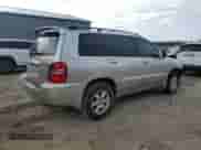 2001 Toyota Highlander с VIN JTEGF21A110023025, выставлен на аукционе Copart как лот 63269755 с пробегом Не указан миль и На запчасти • Non repairable. История ставок и продаж доступна на DreamBid. Изображение 3.