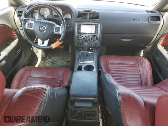 ✅ 2014 Dodge Challenger R/T 100th Anniversary Appearance • VIN: 2C3CDYBT8EH162117 • Lot: 75074904. Wystawiony na Copart z przebiegiem 111 791 mil. Bezpłatny archiwum sprzedaży aukcyjnych z USA i szczegółowy raport historii pojazdu na DreamBid. Zdjęcie 8.