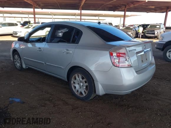 ✅ 2012 Nissan Sentra S • VIN: 3N1AB6APXCL718338 • Lot: 43842650. Listed on IAAI with 134,824 mi. Free auction sales archive from the USA and detailed vehicle history report at DreamBid. Image 3.