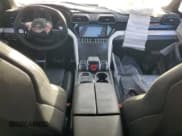 ✅ 2021 Lamborghini Urus • VIN: ZPBUA1ZL2MLA14352 • Lot: 82541085. Wystawiony na Copart z przebiegiem Nie podano. Bezpłatny archiwum sprzedaży aukcyjnych z USA i szczegółowy raport historii pojazdu na DreamBid. Zdjęcie 8.