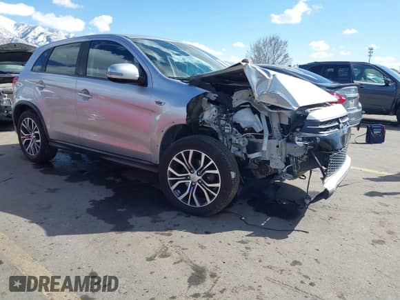 2018 Mitsubishi Outlander SE с VIN JA4AR3AW1JU005095, выставлен на аукционе IAAI как лот 41834921 с пробегом 127 137 миль миль и . История ставок и продаж доступна на DreamBid. Изображение 1.