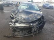 ✅ 2022 Toyota Corolla LE • VIN: 5YFEPMAE5NP328921 • Lot: 86857665. Wystawiony na Copart z przebiegiem 81 344 mil. Bezpłatny archiwum sprzedaży aukcyjnych z USA i szczegółowy raport historii pojazdu na DreamBid. Zdjęcie 5.