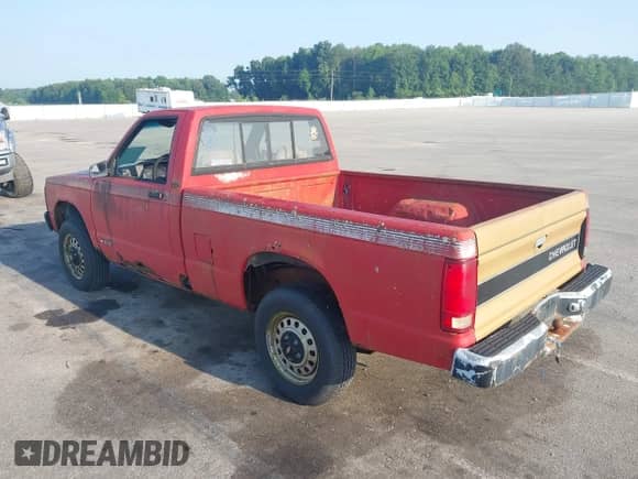 1992 Chevrolet S-10 EL X81 с VIN 1GCCT14Z8N2129683, выставлен на аукционе IAAI как лот 42819056 с пробегом 178 343 миль миль и . История ставок и продаж доступна на DreamBid. Изображение 3.