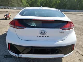 ✅ 2018 Hyundai Ioniq Blue • VIN: KMHC65LC6JU100379 • Lot: 52365405. Wystawiony na Copart z przebiegiem 108 250 mil. Bezpłatny archiwum sprzedaży aukcyjnych z USA i szczegółowy raport historii pojazdu na DreamBid. Zdjęcie 6.