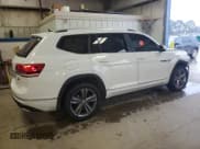 ✅ 2018 Volkswagen Atlas SE • VIN: 1V2PR2CA3JC531132 • Lot: 86625294. Wystawiony na Copart z przebiegiem 103 689 mil. Bezpłatny archiwum sprzedaży aukcyjnych z USA i szczegółowy raport historii pojazdu na DreamBid. Zdjęcie 3.