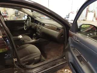 2016 Chevrolet Impala LS z VIN 2G1WA5E35G1145534, wystawiony jako IAAI lot #43504242 z przebiegiem 98 021 mil mil oraz . Historia ofert i sprzedaży dostępna na DreamBid. Obrazek 5.