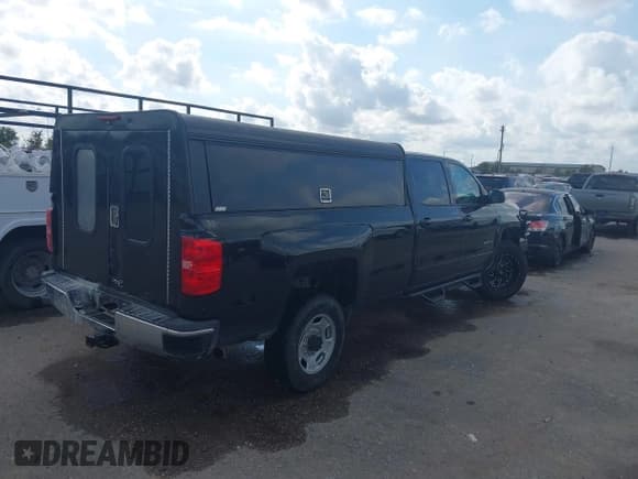 ✅ 2016 Chevrolet Silverado 2500HD LT • VIN: 1GC1CVE87GF247384 • Лот: 43716300. Опубликован ранее на IAAI с пробегом 296 200 миль. Бесплатный доступ к архиву аукционных продаж из США и подробный отчёт об истории автомобиля на DreamBid. Изображение 4.