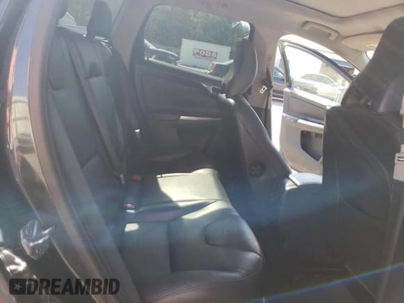 ✅ 2015 Volvo XC60 T5 Drive-E Premier Plus • VIN: YV440MDC4F2580604 • Лот: 73944294. Опубликован ранее на Copart с пробегом 167 173 миль. Бесплатный доступ к архиву аукционных продаж из США и подробный отчёт об истории автомобиля на DreamBid. Изображение 11.