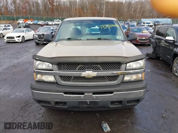 ✅ 2005 Chevrolet Silverado 1500 Work Truck • VIN: 1GCEK19V65E219575 • Lot: 43812306. Listed on IAAI with 198,638 mi. Free auction sales archive from the USA and detailed vehicle history report at DreamBid. Image 12.