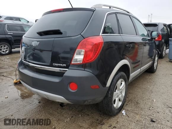 ✅ 2014 Chevrolet Captiva Sport LS • VIN: 3GNAL2EKXES544031 • Lot: 43563775. Wystawiony na Copart z przebiegiem 100 097 mil. Bezpłatny archiwum sprzedaży aukcyjnych z USA i szczegółowy raport historii pojazdu na DreamBid. Zdjęcie 3.