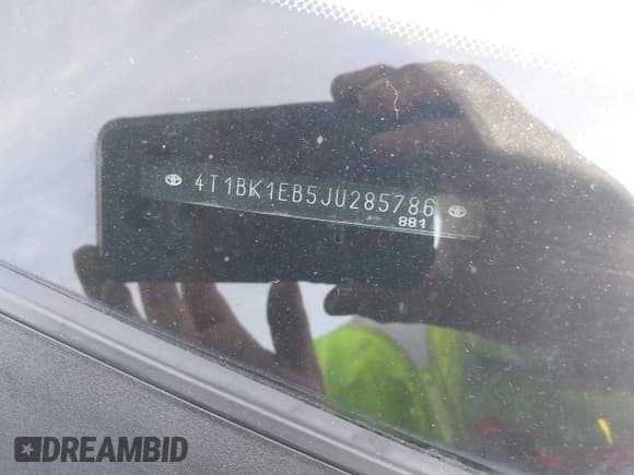 ✅ 2018 Toyota Avalon XLE • VIN: 4T1BK1EB5JU285786 • Lot: 42667725. Wystawiony na IAAI z przebiegiem 286 261 mil. Bezpłatny archiwum sprzedaży aukcyjnych z USA i szczegółowy raport historii pojazdu na DreamBid. Zdjęcie 17.