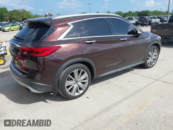 ✅ 2020 Infiniti QX50 Autograph • VIN: 3PCAJ5M15LF100778 • Лот: 41962981. Опубликован ранее на IAAI с пробегом 180 271 миль. Бесплатный доступ к архиву аукционных продаж из США и подробный отчёт об истории автомобиля на DreamBid. Изображение 4.