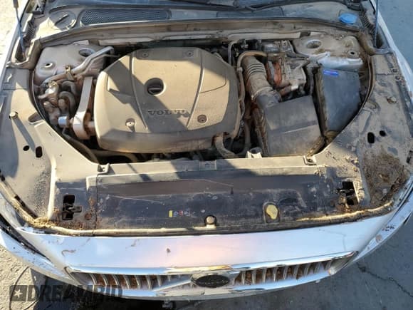 ✅ 2022 Volvo S90 • VIN: LVYBR0AT1NP248854 • Лот: 85528054. Опубликован ранее на Copart с пробегом 48 091 миль. Бесплатный доступ к архиву аукционных продаж из США и подробный отчёт об истории автомобиля на DreamBid. Изображение 11.