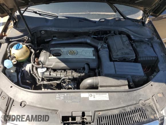 ✅ 2010 Volkswagen Passat Komfort • VIN: WVWXM7AN3AE092005 • Lot: 56567285. Listed on Copart with 109,988 mi. Free auction sales archive from the USA and detailed vehicle history report at DreamBid. Image 11.