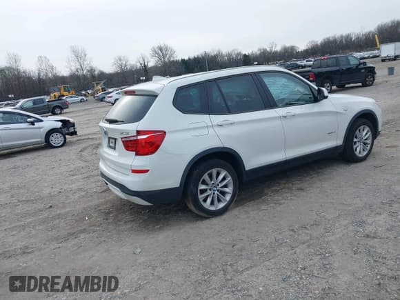 ✅ 2017 BMW X3 xDrive28i • VIN: 5UXWX9C36H0W68556 • Лот: 41217277. Опубликован ранее на IAAI с пробегом 120 572 миль. Бесплатный доступ к архиву аукционных продаж из США и подробный отчёт об истории автомобиля на DreamBid. Изображение 4.