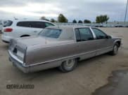 ✅ 1996 Cadillac Fleetwood • VIN: 1G6DW52P6TR702611 • Лот: 77202664. Опубликован ранее на Copart с пробегом 159 994 миль. Бесплатный доступ к архиву аукционных продаж из США и подробный отчёт об истории автомобиля на DreamBid. Изображение 3.