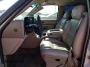 ✅ 2005 Chevrolet Suburban LS • VIN: 3GNEC16Z55G197931 • Лот: 84143404. Опубликован ранее на Copart с пробегом Не указан. Бесплатный доступ к архиву аукционных продаж из США и подробный отчёт об истории автомобиля на DreamBid. Изображение 7.