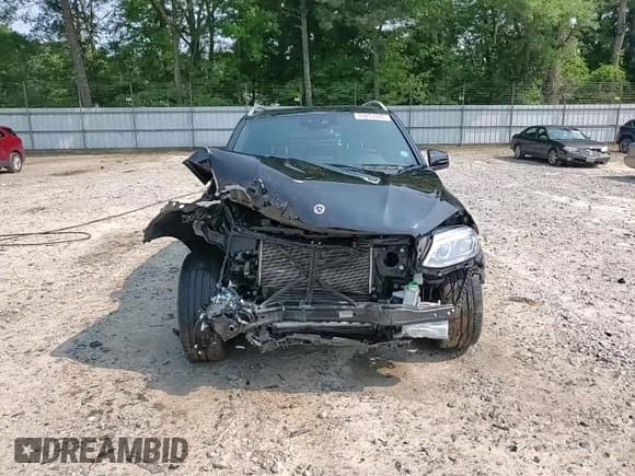 ✅ 2018 Mercedes-Benz GLE 43 AMG • VIN: 4JGDA6EB0JB032248 • Lot: 59057445. Wystawiony na Copart z przebiegiem 72 228 mil. Bezpłatny archiwum sprzedaży aukcyjnych z USA i szczegółowy raport historii pojazdu na DreamBid. Zdjęcie 14.