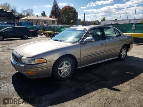 ✅ 2001 Buick LeSabre Custom • VIN: 1G4HP54K414179687 • Лот: 84967035. Опубликован ранее на Copart с пробегом 150 281 миль. Бесплатный доступ к архиву аукционных продаж из США и подробный отчёт об истории автомобиля на DreamBid. Изображение 1.