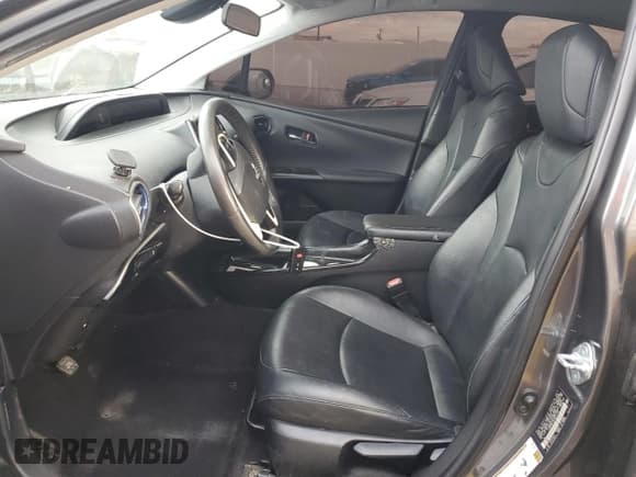 ✅ 2016 Toyota Prius Three Touring • VIN: JTDKARFU2G3015712 • Лот: 92328375. Опубликован ранее на Copart с пробегом 354 760 миль. Бесплатный доступ к архиву аукционных продаж из США и подробный отчёт об истории автомобиля на DreamBid. Изображение 7.