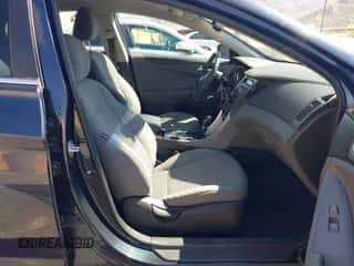 2012 Hyundai Sonata GLS с VIN 5NPEB4AC5CH315268, выставлен на аукционе IAAI как лот 43525694 с пробегом 166 182 миль миль и . История ставок и продаж доступна на DreamBid. Изображение 5.