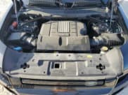 ✅ 2024 Land Rover Defender V8 • VIN: SALEBEEE2R2291306 • Lot: 52377575. Listed on Copart with 10,350 mi. Free auction sales archive from the USA and detailed vehicle history report at DreamBid. Image 13.