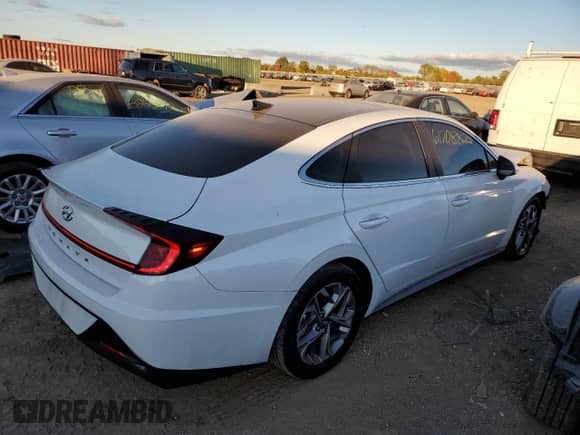 2020 Hyundai Sonata SEL с VIN 5NPEF4JA8LH032656, выставлен на аукционе Copart как лот 61708822 с пробегом 58 950 миль миль и . История ставок и продаж доступна на DreamBid. Изображение 4.