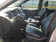 ✅ 2016 Dodge Grand Caravan R/T • VIN: 2C4RDGEG7GR311922 • Лот: 69155925. Опубликован ранее на Copart с пробегом 130 681 миль. Бесплатный доступ к архиву аукционных продаж из США и подробный отчёт об истории автомобиля на DreamBid. Изображение 7.