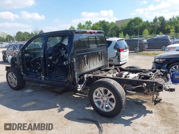 ✅ 2024 Chevrolet Silverado 1500 LTZ • VIN: 2GCUDGED6R1232338 • Лот: 43044891. Опубликован ранее на IAAI с пробегом Не указан. Бесплатный доступ к архиву аукционных продаж из США и подробный отчёт об истории автомобиля на DreamBid. Изображение 14.