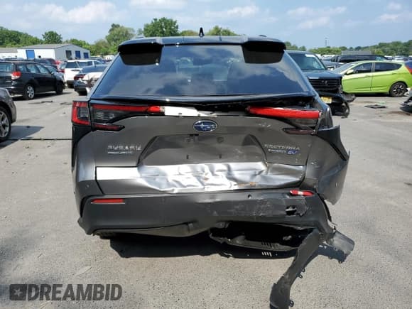 ✅ 2023 Subaru Solterra Premium • VIN: JTMABABA0PA015015 • Lot: 61691623. Wystawiony na Copart z przebiegiem 2 797 mil. Bezpłatny archiwum sprzedaży aukcyjnych z USA i szczegółowy raport historii pojazdu na DreamBid. Zdjęcie 6.