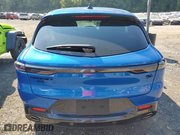 2024 Dodge Hornet R/T Plus z VIN ZACPDFDW2R3A23248, wystawiony jako Copart lot #69404794 z przebiegiem 525 mil mil oraz Szkoda całkowita • Salvage title. Historia ofert i sprzedaży dostępna na DreamBid. Obrazek 6.