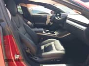 ✅ 2021 Tesla Model S Plaid • VIN: 5YJSA1E60MF441885 • Lot: 43305326. Wystawiony na IAAI z przebiegiem 32 461 mil. Bezpłatny archiwum sprzedaży aukcyjnych z USA i szczegółowy raport historii pojazdu na DreamBid. Zdjęcie 5.